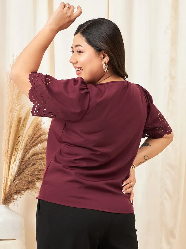 Berrylush Curve Maroon Solid V-Neck Short Sleeves Regular Top