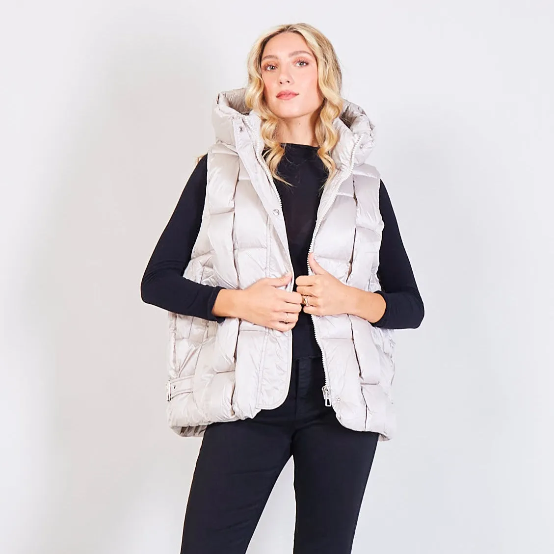 Casual hooded sleeveless padded jacket wholesale