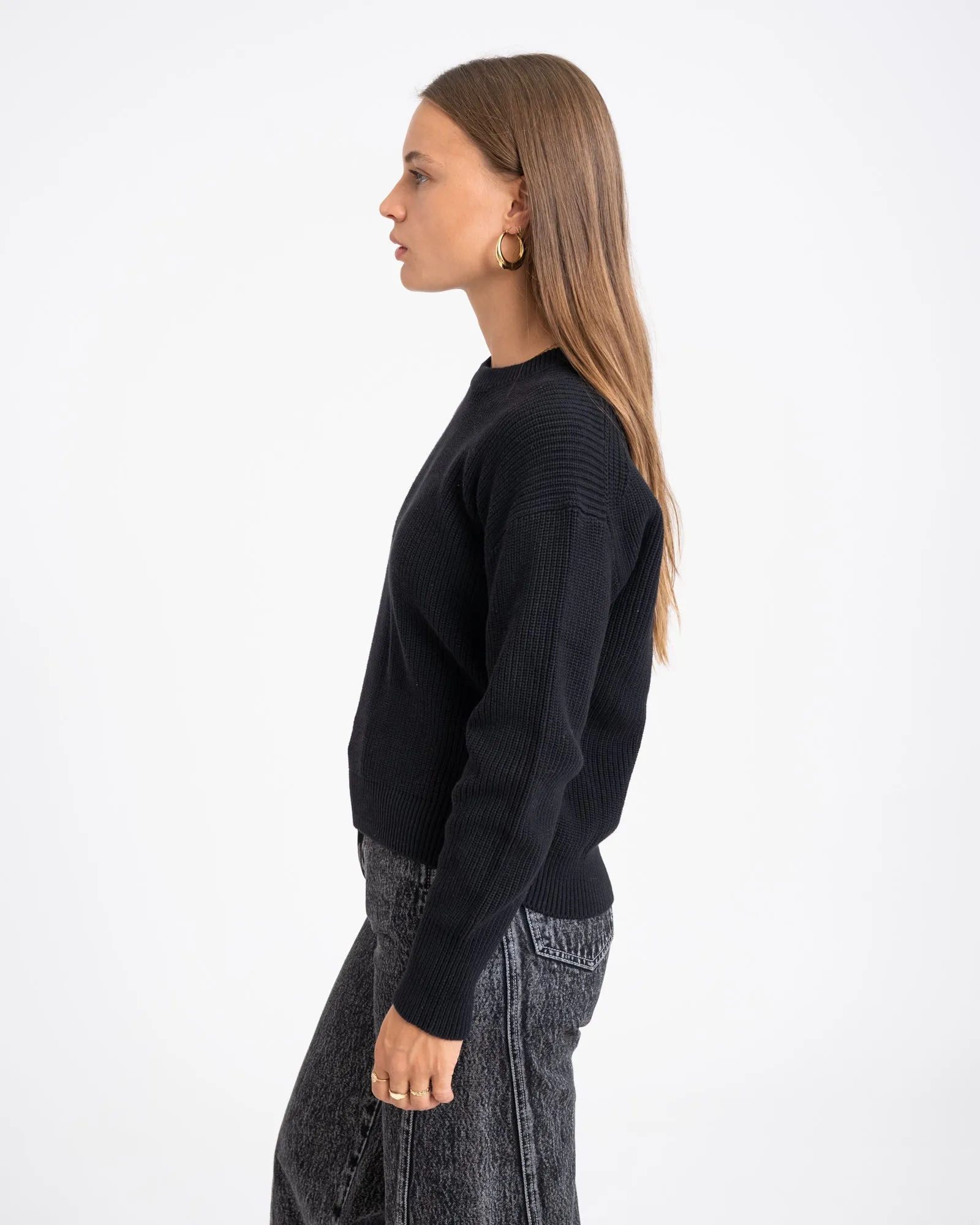 Mila Twist Crew Neck Knit Black