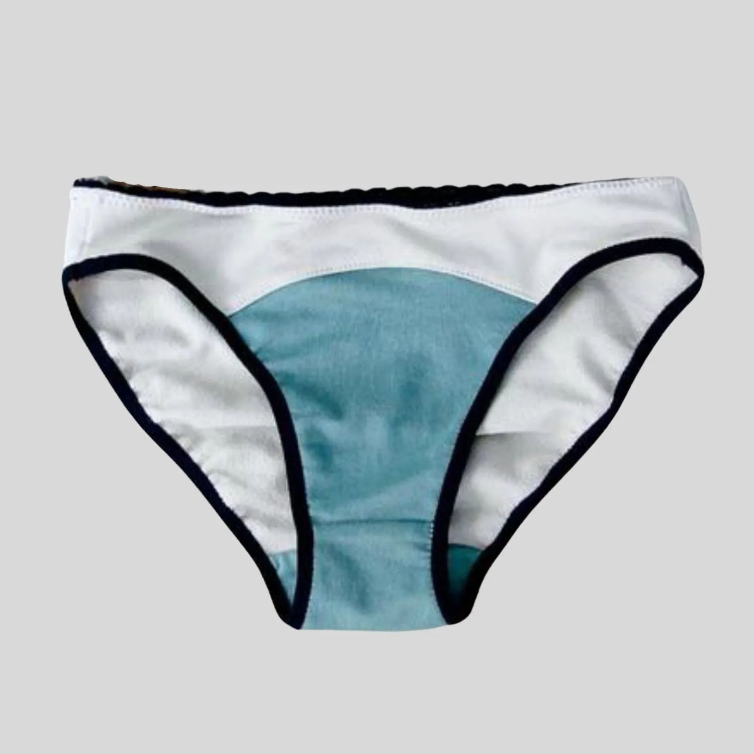 Organic cotton bikini underwear