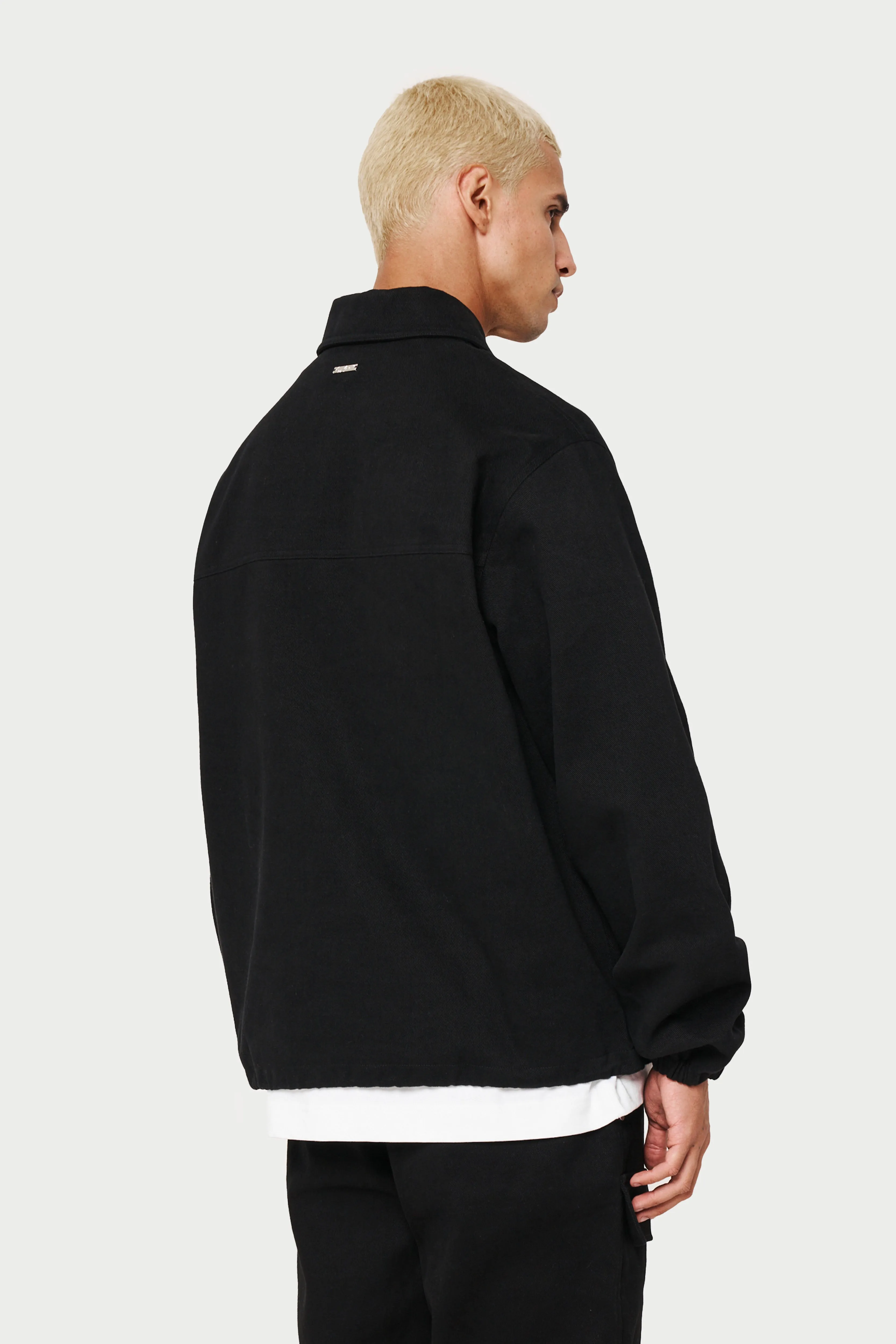 QUARTER ZIP PULL OVER SHACKET - BLACK